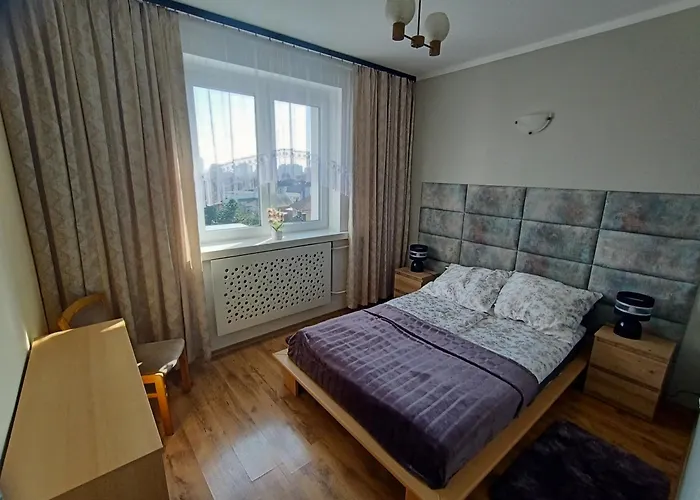 Na Skarpie * שצ'צ'ין