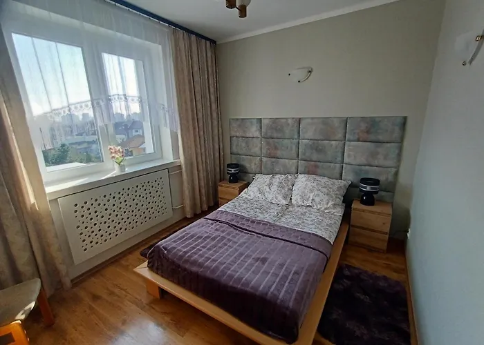 Na Skarpie * שצ'צ'ין